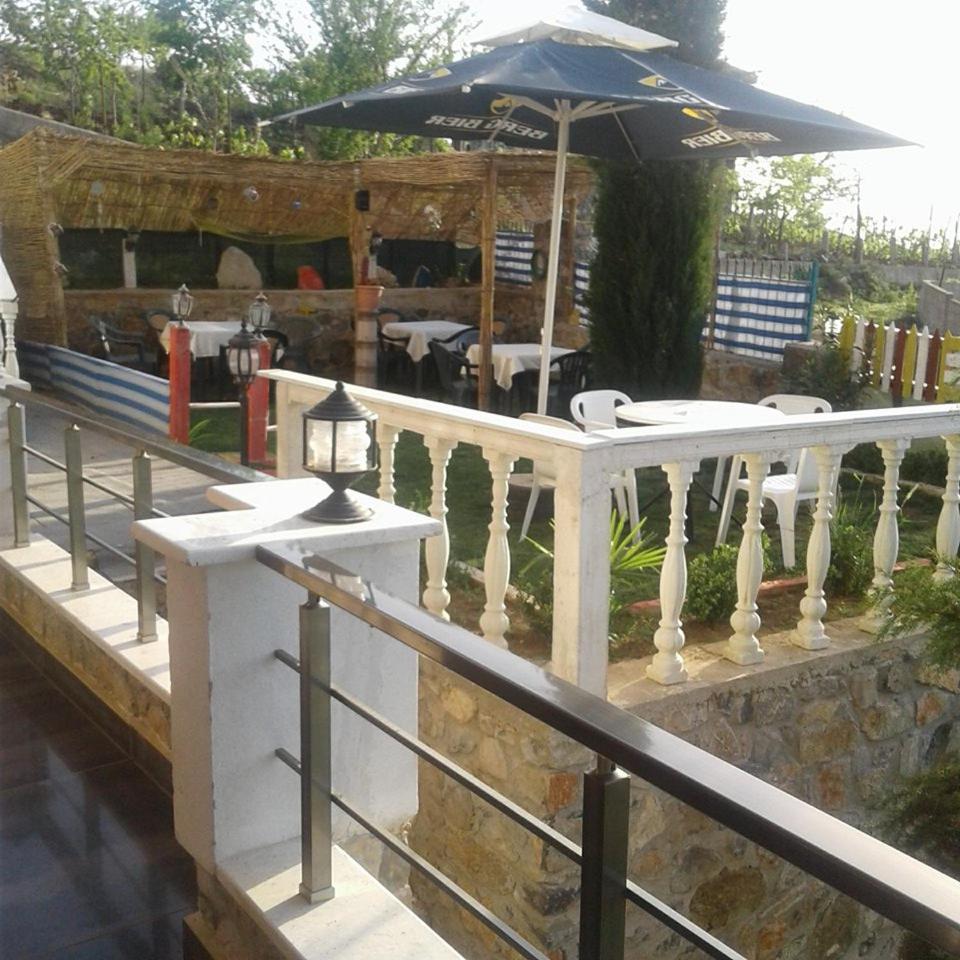 Hotel Villa Stone Dream Bar Restaurant Udenisht Exterior foto